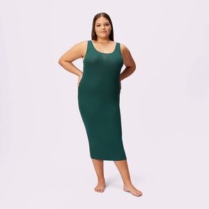 Parade 3x The Sculpting Everywhere Dress in Pine